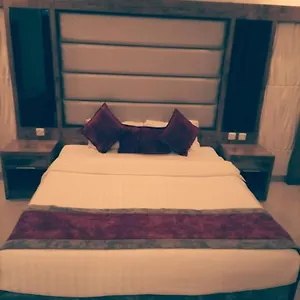 Hotel Aram